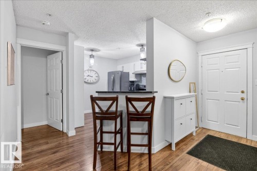 307 11716 100 Avenue, Edmonton, AB - Indoor Photo Showing Other Room