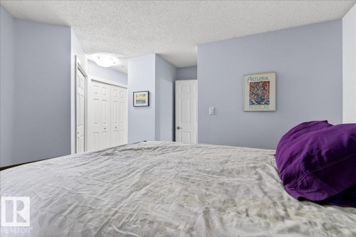307 11716 100 Avenue, Edmonton, AB - Indoor Photo Showing Bedroom