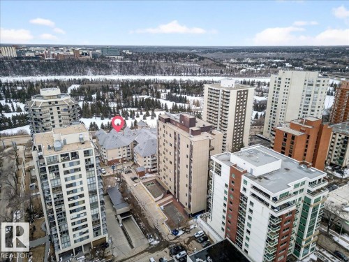 307 11716 100 Avenue, Edmonton, AB - Outdoor