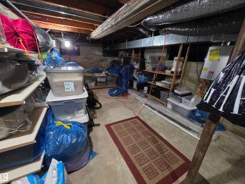 4929 53 Street, Entwistle, AB - Indoor Photo Showing Basement