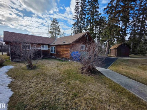 4929 53 Street, Entwistle, AB - Outdoor