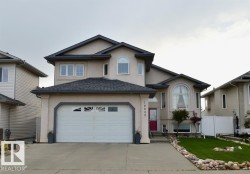 16832 79 Street NW  Edmonton, AB T5Z 3Y9