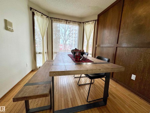 10346A 121 Street, Edmonton, AB - Indoor