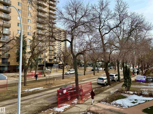 10346A 121 Street, Edmonton, AB - Outdoor