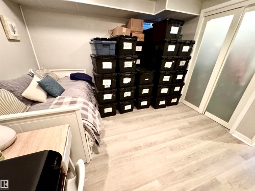 10346A 121 Street, Edmonton, AB - Indoor