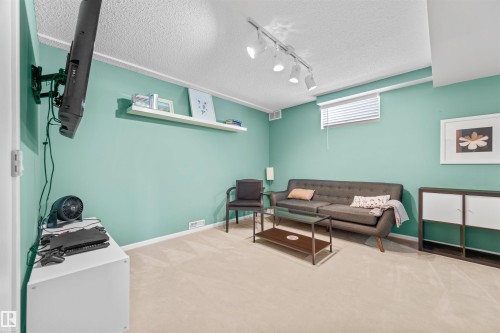 1127 36 Street, Edmonton, AB - Indoor