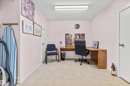 1127 36 Street, Edmonton, AB - Indoor