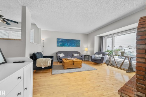 1127 36 Street, Edmonton, AB - Indoor