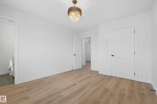 712 Knottwood Road, Edmonton, AB - Indoor Photo Showing Other Room