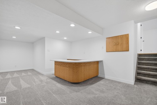 712 Knottwood Road, Edmonton, AB - Indoor Photo Showing Other Room