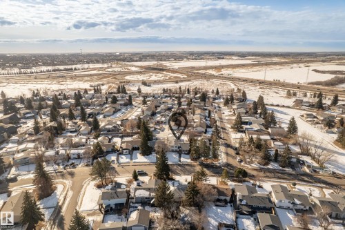 712 Knottwood Road, Edmonton, AB - Outdoor With View