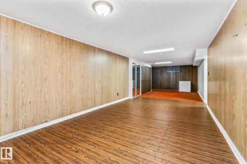 8715 43 Avenue, Edmonton, AB - Indoor Photo Showing Other Room