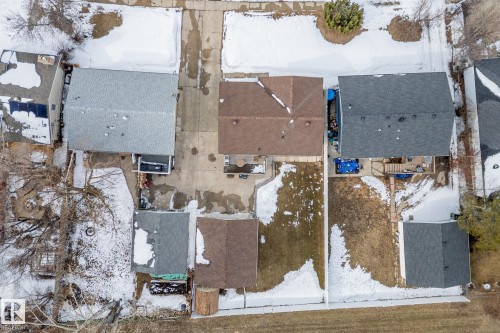 8715 43 Avenue, Edmonton, AB - Outdoor