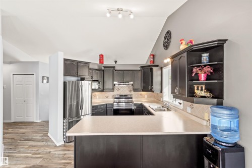 49132 Range Road 70, Rural Brazeau County, AB - Indoor Photo Showing Kitchen With Double Sink