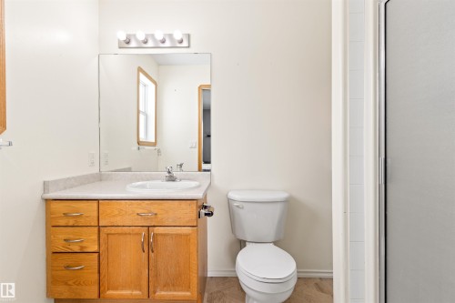49132 Range Road 70, Rural Brazeau County, AB - Indoor Photo Showing Bathroom