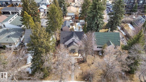 6807 112A Street, Edmonton, AB - Outdoor