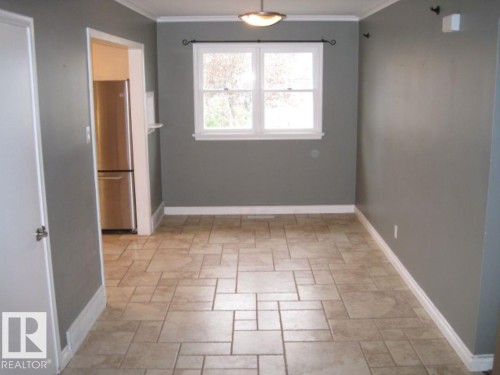 12720 135 Avenue, Edmonton, AB - Indoor Photo Showing Other Room