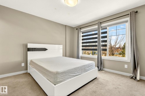 4131 30 Street, Edmonton, AB - Indoor Photo Showing Bedroom