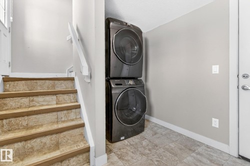4131 30 Street, Edmonton, AB - Indoor Photo Showing Laundry Room