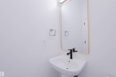 8253 Kiriak Loop, Edmonton, AB  - Indoor Photo Showing Bathroom 