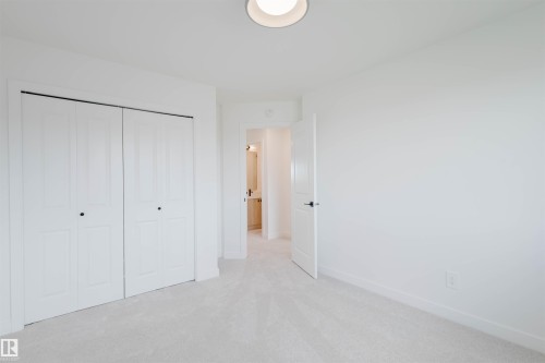 42 Chartres Close, St. Albert, AB - Indoor Photo Showing Other Room