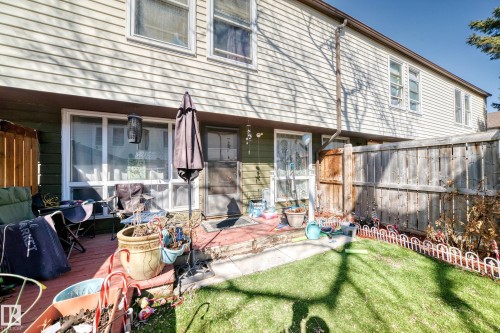 582 Abbottsfield Road, Edmonton, AB - Outdoor