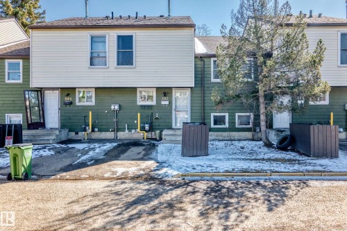 582 Abbottsfield Road, Edmonton, AB - Outdoor