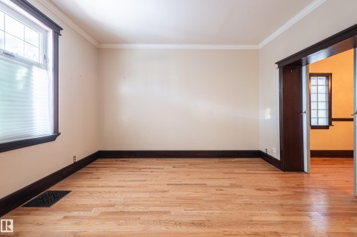 10918 81 Avenue, Edmonton, AB - Indoor Photo Showing Other Room