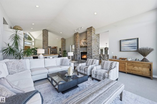 15625 Whitemud Road, Edmonton, AB - Indoor