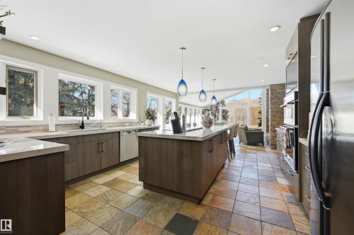 15625 Whitemud Road, Edmonton, AB - Indoor Photo Showing Kitchen
