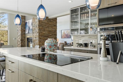 15625 Whitemud Road, Edmonton, AB - Indoor Photo Showing Dining Room