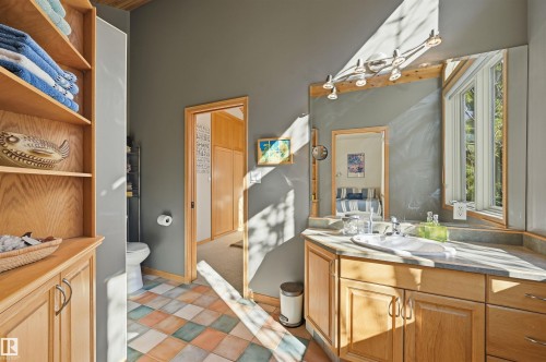 15625 Whitemud Road, Edmonton, AB - Indoor Photo Showing Other Room