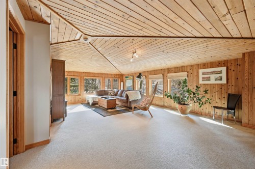 15625 Whitemud Road, Edmonton, AB - Indoor Photo Showing Office