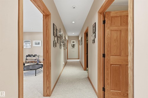 15625 Whitemud Road, Edmonton, AB - Indoor Photo Showing Bedroom