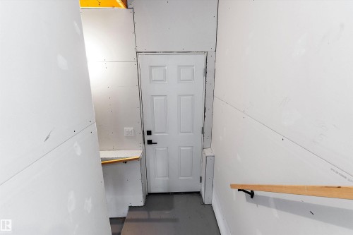 72 Maple Crescent, Gibbons, AB - Indoor Photo Showing Other Room