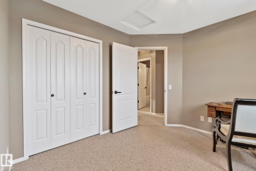 15117 Miller Boulevard, Edmonton, AB - Indoor