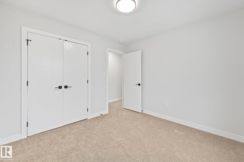 14 Dalquist Bay, Leduc, AB - Indoor Photo Showing Other Room