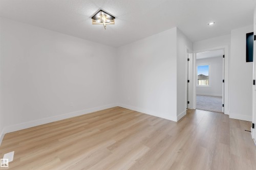 22932 80 Avenue, Edmonton, AB - Indoor Photo Showing Other Room