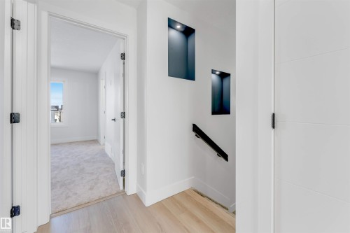 22932 80 Avenue, Edmonton, AB - Indoor Photo Showing Other Room