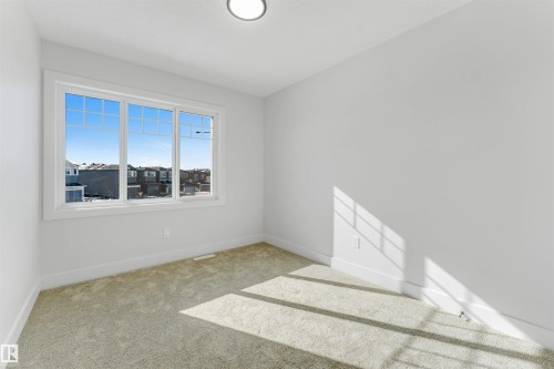 22932 80 Avenue, Edmonton, AB - Indoor Photo Showing Other Room