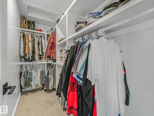 201 Starling, Fort Saskatchewan, AB - Indoor With Storage