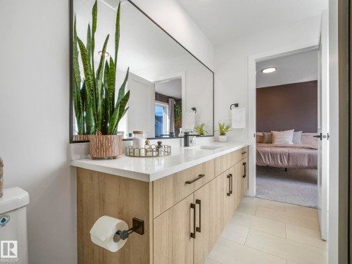 201 Starling, Fort Saskatchewan, AB - Indoor Photo Showing Bathroom