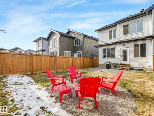 201 Starling, Fort Saskatchewan, AB - Outdoor