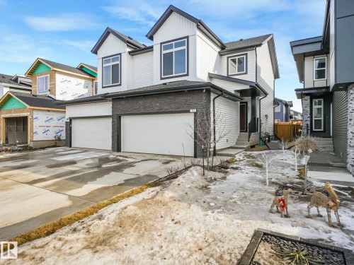 201 Starling, Fort Saskatchewan, AB - Outdoor