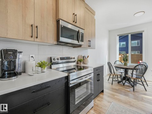 201 Starling, Fort Saskatchewan, AB - Indoor Photo Showing Kitchen