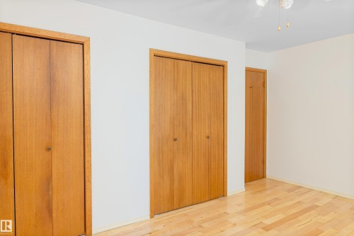 4706 54 Avenue, Barrhead, AB - Indoor Photo Showing Other Room