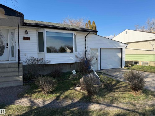 4706 54 Avenue, Barrhead, AB - Outdoor