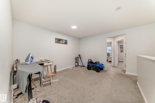 9912 226 Street, Edmonton, AB - Indoor Photo Showing Other Room
