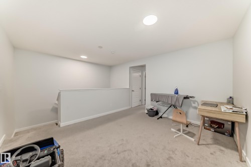 9912 226 Street, Edmonton, AB - Indoor