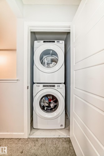 9912 226 Street, Edmonton, AB - Indoor Photo Showing Laundry Room